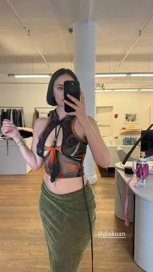 Yesjulz OnlyFans Leaked Free Thumbnail Picture - #CX3x18JhyA