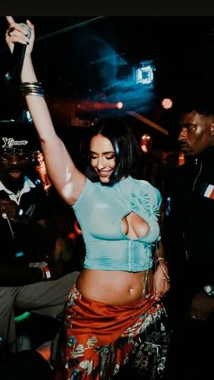 Yesjulz OnlyFans Leaked Free Thumbnail Picture - #N2b8RJWiql