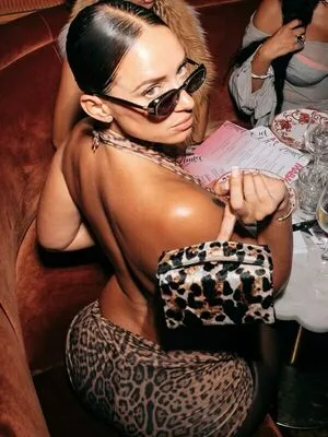 Yesjulz OnlyFans Leaked Free Thumbnail Picture - #QkjsvBuhRw