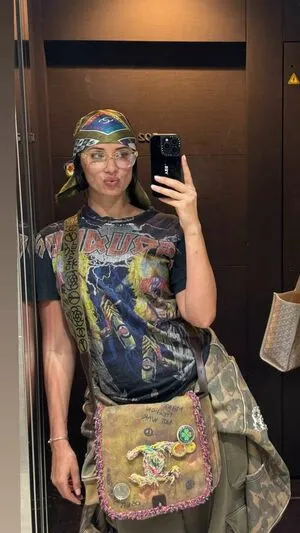 Yesjulz OnlyFans Leaked Free Thumbnail Picture - #S1df260hoN