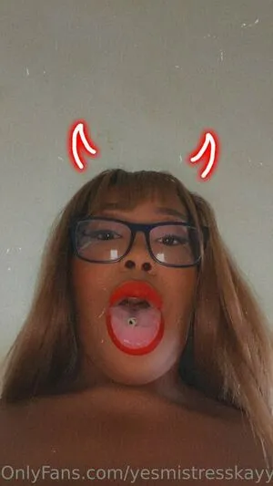 Yesmistresskayy2 OnlyFans Leaked Free Thumbnail Picture - #W7m3eDVgAw