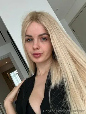 Yesoneefree OnlyFans Leaked Free Thumbnail Picture - #uzmlS2W0lk