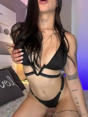 Yessi Ross OnlyFans Leaked Free Thumbnail Picture - #0nKHS9XBV4