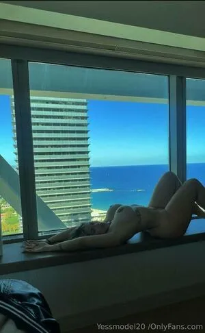 Yessmodel20 OnlyFans Leaked Free Thumbnail Picture - #0RHD1maGiV