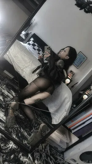 Yeule OnlyFans Leaked Free Thumbnail Picture - #W5FjO8Tlfm