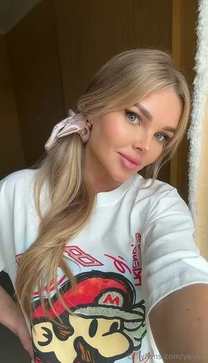 Yevax OnlyFans Leaked Free Thumbnail Picture - #5OBqpXUk68