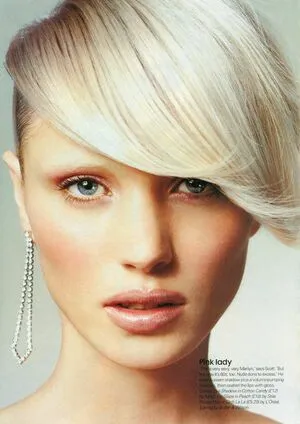 Yfke Sturm OnlyFans Leaked Free Thumbnail Picture - #t86HXWZzps