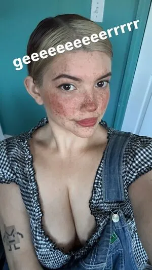 Ygwbt OnlyFans Leaked Free Thumbnail Picture - #4RnaJGWHY3