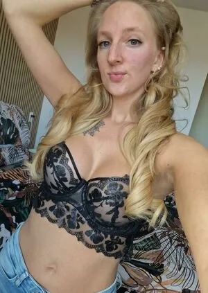 Yilvina OnlyFans Leaked Free Thumbnail Picture - #0DnBZNFhyc