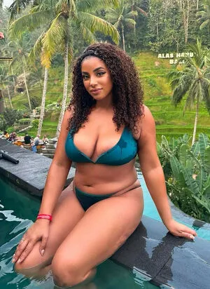 Yinamenez OnlyFans Leaked Free Thumbnail Picture - #ZPOa90ALpj