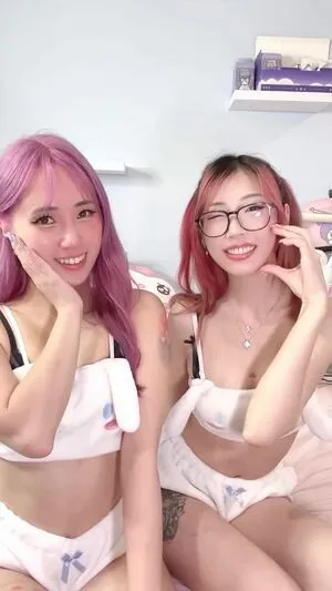 Yinsdere OnlyFans Leaked Free Thumbnail Picture - #1wNBKN2ENZ