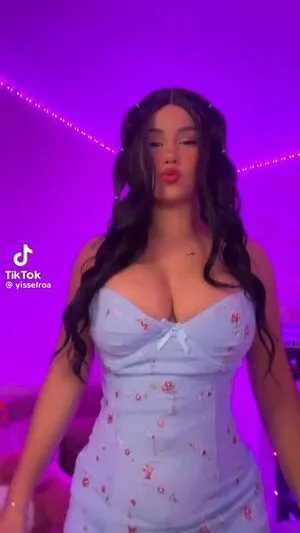 Yisselroa OnlyFans Leaked Free Thumbnail Picture - #Fc3J6CVOaP