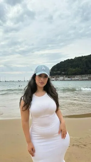 YiYi OnlyFans Leaked Free Thumbnail Picture - #SFo8Ut2n5p