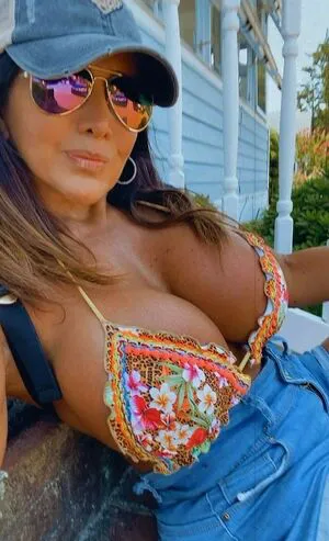 Yliana Diaz OnlyFans Leaked Free Thumbnail Picture - #ryGjWs8mp3