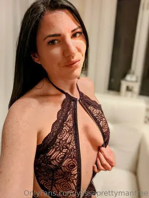 Ylissaprettymanfree OnlyFans Leaked Free Thumbnail Picture - #WsNYDRcm3a