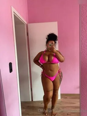 Yma Louisa OnlyFans Leaked Free Thumbnail Picture - #g2i2aL3mF4