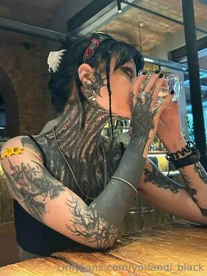 Yo Landi Black OnlyFans Leaked Free Thumbnail Picture - #1hbvsHbS2v