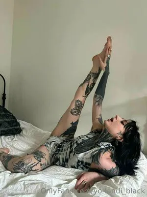 Yo Landi Black OnlyFans Leaked Free Thumbnail Picture - #D1Xd67ww01