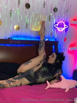 Yo Landi Black OnlyFans Leaked Free Thumbnail Picture - #Fpl5ibKJHz
