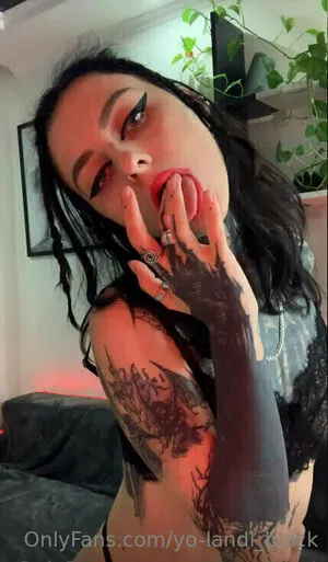 Yo Landi Black OnlyFans Leaked Free Thumbnail Picture - #tQIYe6BgmG