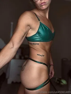 Yodaddydeuce OnlyFans Leaked Free Thumbnail Picture - #6k3HY5Mez4