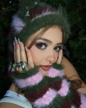 Yodelinghaley OnlyFans Leaked Free Thumbnail Picture - #LPPmTHQflv