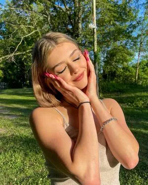 Yodelinghaley OnlyFans Leaked Free Thumbnail Picture - #zKgRwNINZz