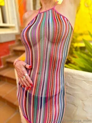 Yoga Mom OnlyFans Leaked Free Thumbnail Picture - #x7eIuyuoRM