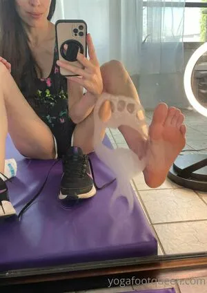 Yogafootqueenfree OnlyFans Leaked Free Thumbnail Picture - #RyCKeFVYhz