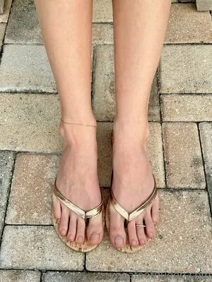 Yogafootqueenfree OnlyFans Leaked Free Thumbnail Picture - #dAkMoo0Evs