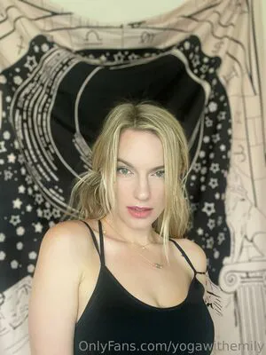 Yogawithemily OnlyFans Leaked Free Thumbnail Picture - #3Uf3LYhSwW