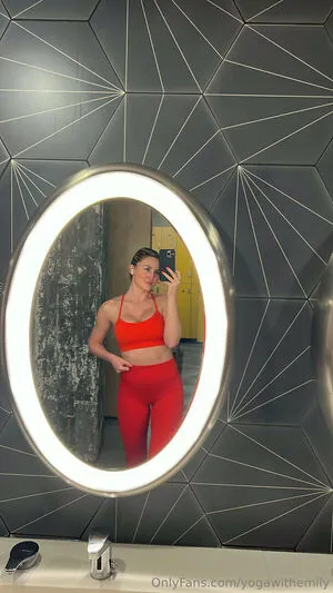 Yogawithemily OnlyFans Leaked Free Thumbnail Picture - #J25JFhnEkV