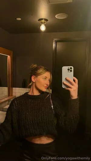 Yogawithemily OnlyFans Leaked Free Thumbnail Picture - #OQAi2xT5oi
