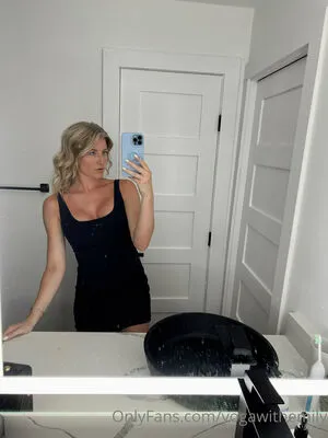 Yogawithemily OnlyFans Leaked Free Thumbnail Picture - #Zn1Khd7C7I