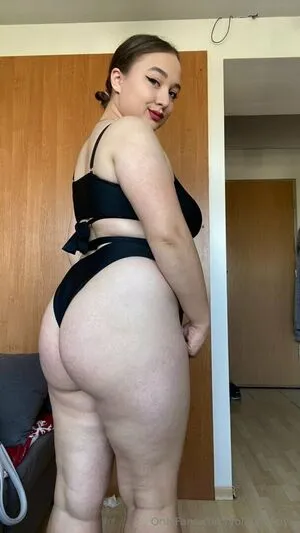 Yolandakeys OnlyFans Leaked Free Thumbnail Picture - #MazMTEi5e9