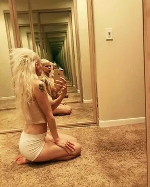 Yolandi Visser OnlyFans Leaked Free Thumbnail Picture - #HnqO0DuaQj