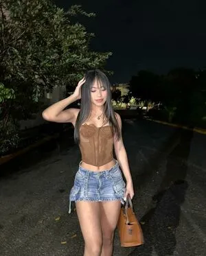 Yolllbae OnlyFans Leaked Free Thumbnail Picture - #lh2n2JYl5o