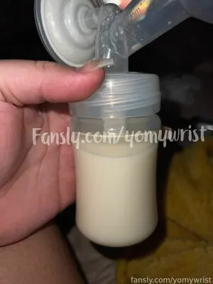 Yomywrist OnlyFans Leaked Free Thumbnail Picture - #uryEQTV0mi