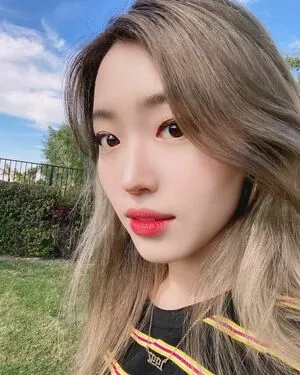 Yoojin OnlyFans Leaked Free Thumbnail Picture - #OGHW7BPEdn