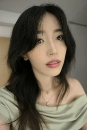 Yoojin OnlyFans Leaked Free Thumbnail Picture - #i2DICBPvTt