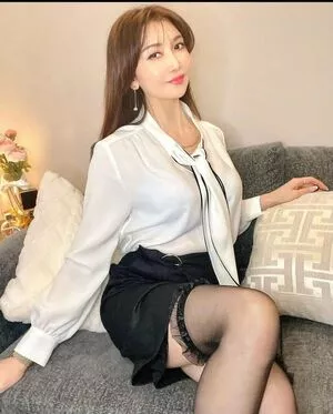 Yoshikosalon6666 OnlyFans Leaked Free Thumbnail Picture - #MeCn4yRh3O