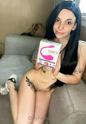 Youkittenme OnlyFans Leaked Free Thumbnail Picture - #tLfMaAv0v1