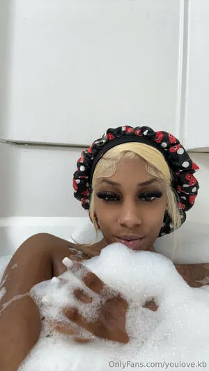 Youlove Kb OnlyFans Leaked Free Thumbnail Picture - #K0htv2c4V5