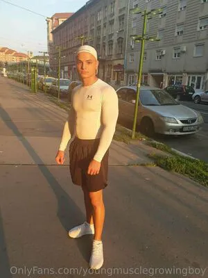 Youngmusclegrowingboy OnlyFans Leaked Free Thumbnail Picture - #8Mj74Syvsh