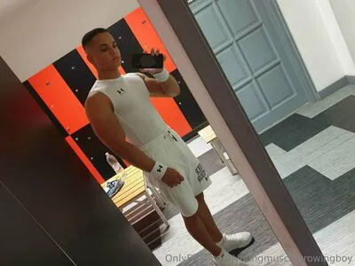 Youngmusclegrowingboy OnlyFans Leaked Free Thumbnail Picture - #beCyVg9E0U