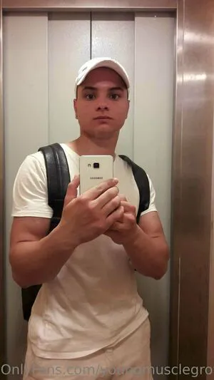 Youngmusclegrowingboy OnlyFans Leaked Free Thumbnail Picture - #l6CaJbiaSY