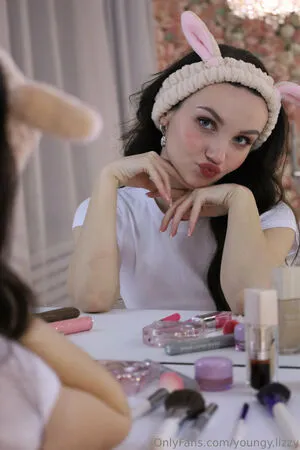 Youngy Lizzy OnlyFans Leaked Free Thumbnail Picture - #330SJ4XMC3