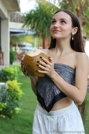 Youngy Lizzy OnlyFans Leaked Free Thumbnail Picture - #DZlXFhYeVF