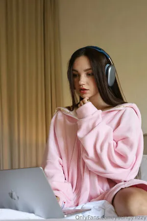 Youngy Lizzy OnlyFans Leaked Free Thumbnail Picture - #Er7O4bNDzA