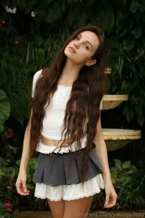 Youngy Lizzy OnlyFans Leaked Free Thumbnail Picture - #Hb9ZdyT2Wt